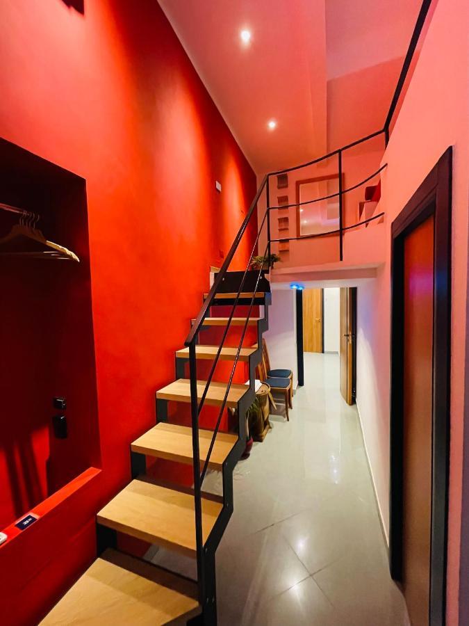 Smln Rooms & Suites เนเปิลส์ ภายนอก รูปภาพ