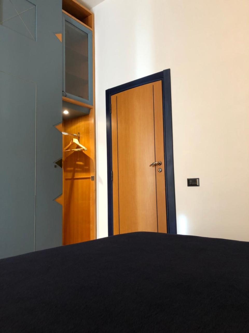 Smln Rooms & Suites เนเปิลส์ ภายนอก รูปภาพ